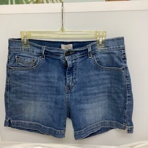 Levi’s Jean shorts